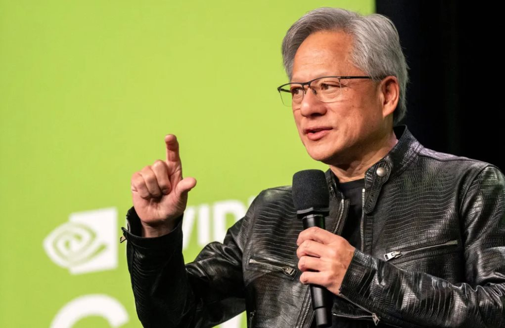 Bí quyết thành công từ CEO Nvidia: Yêu công việc để phát triển sự nghiệp bền vững - Ảnh 1.