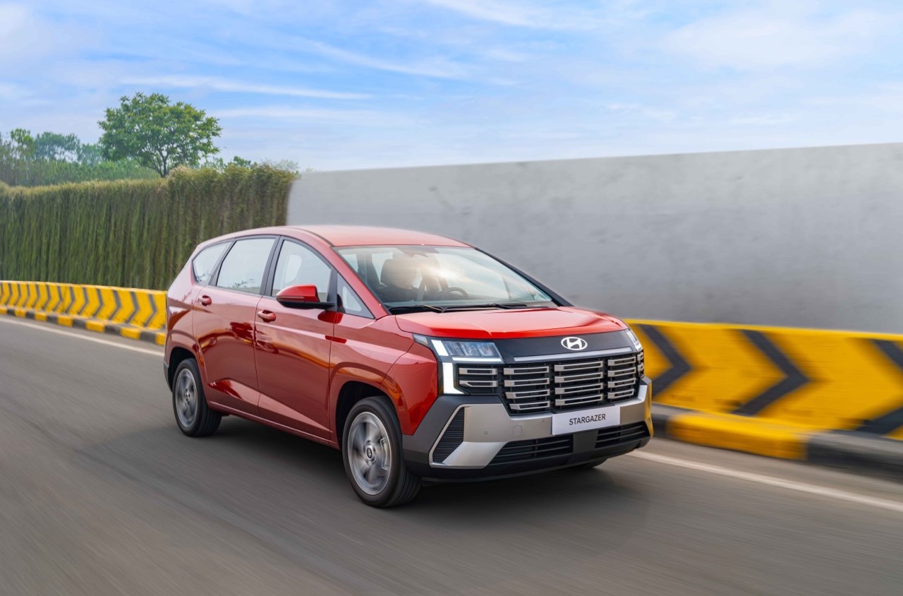 Chốt lịch bàn giao xe 7 chỗ mới giá 500 triệu: Bản hybrid ăn xăng 1,1L/100km, Xpander, Veloz gặp khó? - Ảnh 5.