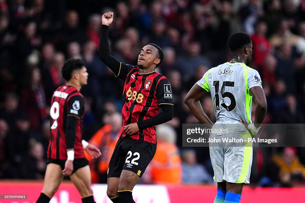 Man City gục ngã, Arsenal chính thức vô địch Ngoại hạng Anh sau 22 năm chờ đợi - Ảnh 1. Man City gục ngã, Arsenal chính thức vô địch Ngoại hạng Anh sau 22 năm chờ đợi - Ảnh 1.