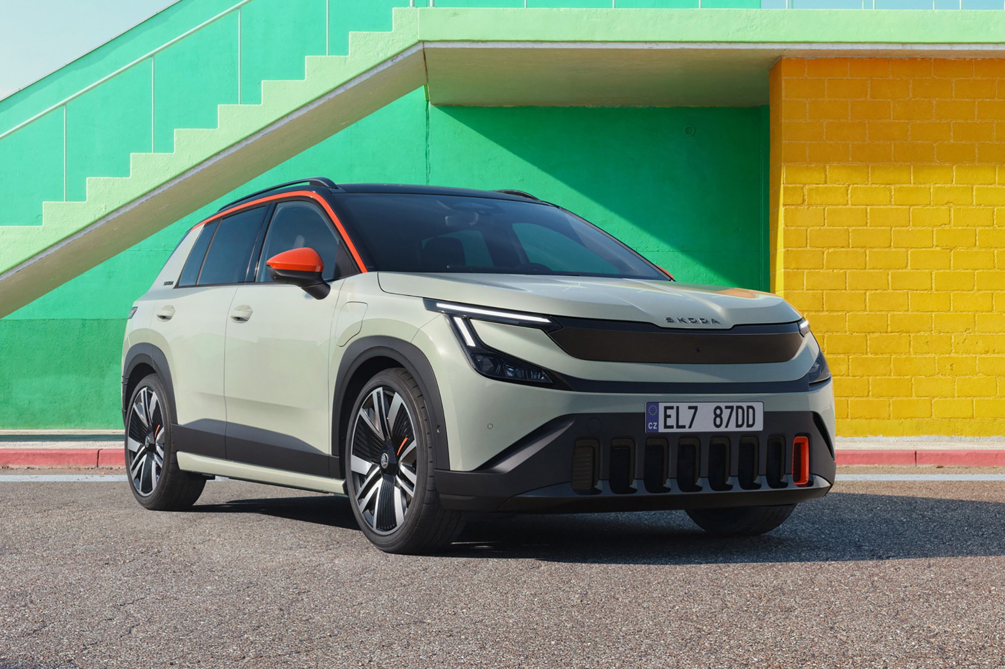 Sang châu Âu xem thực tế Skoda Epiq vừa ra mắt: SUV đô thị thiết kế thực dụng, nhiều công nghệ, có ADAS, chạy 440km/sạc- Ảnh 15. Sang châu Âu xem thực tế Skoda Epiq vừa ra mắt: SUV đô thị thiết kế thực dụng, nhiều công nghệ, có ADAS, chạy 440km/sạc- Ảnh 15.