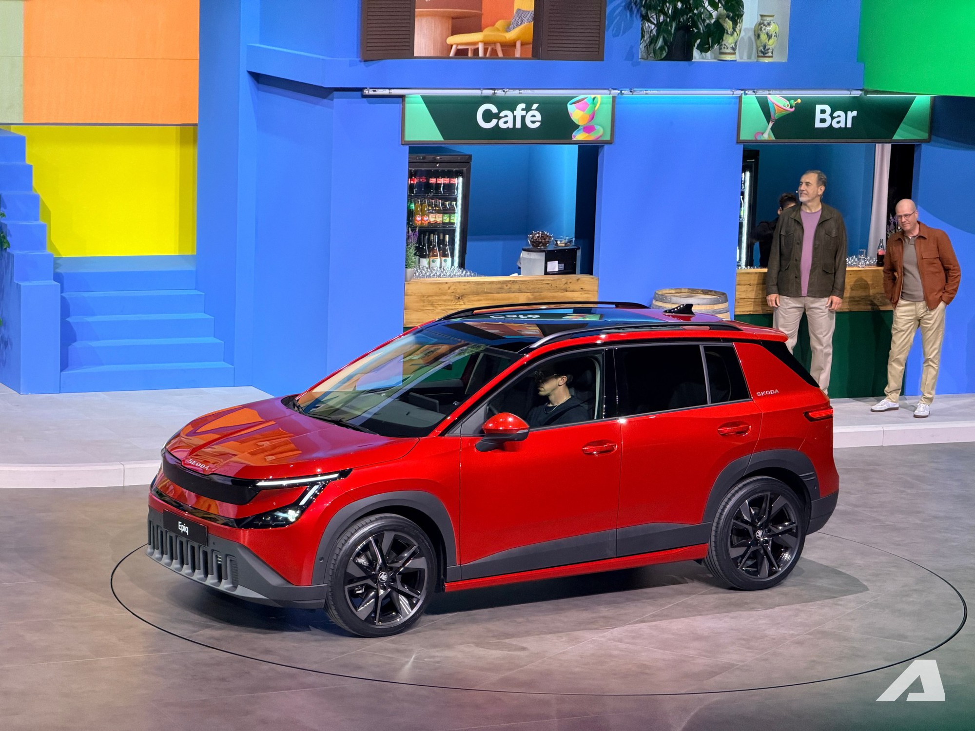 Sang châu Âu xem thực tế Skoda Epiq vừa ra mắt: SUV đô thị thiết kế thực dụng, nhiều công nghệ, có ADAS, chạy 440km/sạc- Ảnh 2. Sang châu Âu xem thực tế Skoda Epiq vừa ra mắt: SUV đô thị thiết kế thực dụng, nhiều công nghệ, có ADAS, chạy 440km/sạc- Ảnh 2.