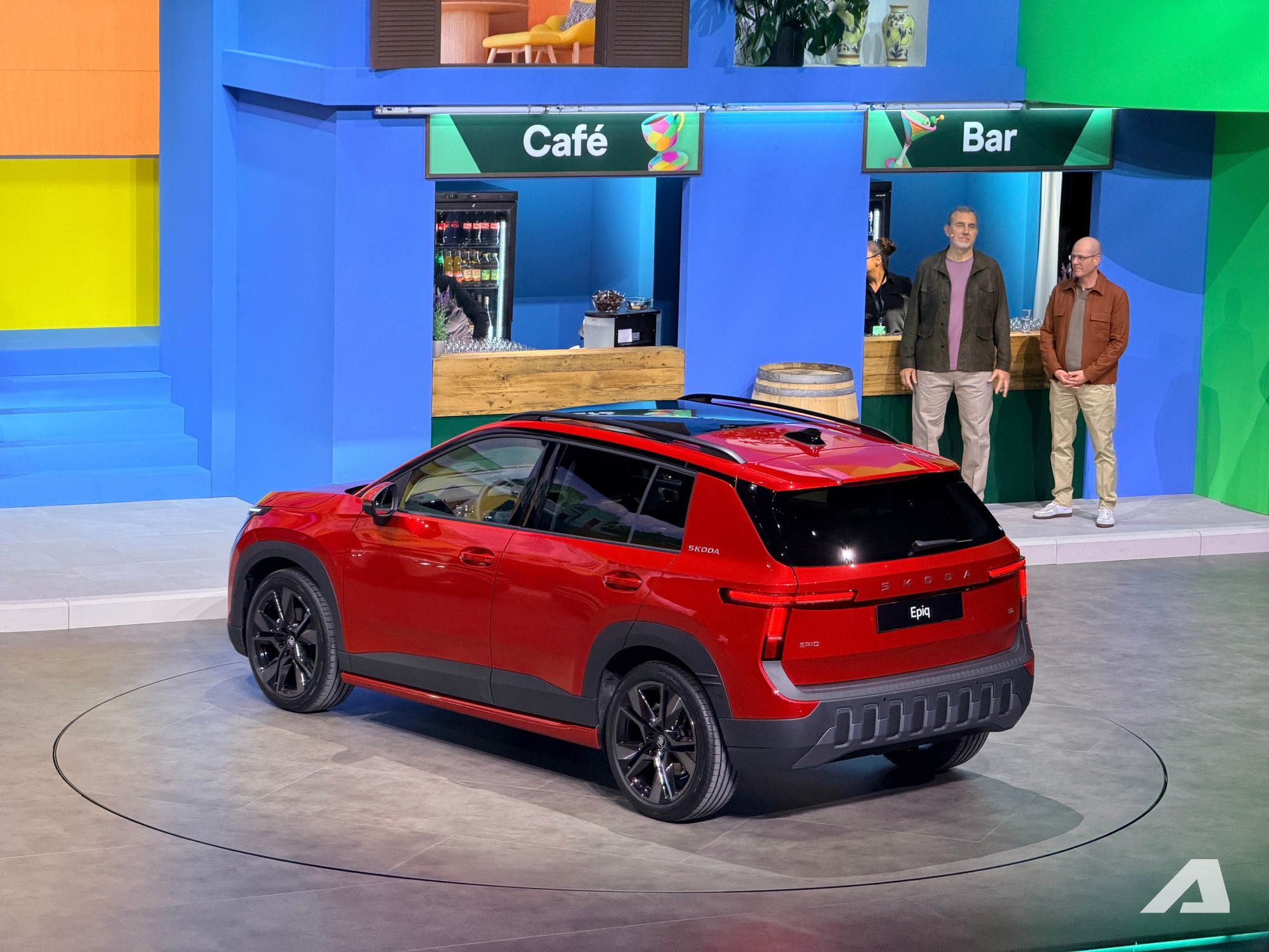 Sang châu Âu xem thực tế Skoda Epiq vừa ra mắt: SUV đô thị thiết kế thực dụng, nhiều công nghệ, có ADAS, chạy 440km/sạc- Ảnh 3. Sang châu Âu xem thực tế Skoda Epiq vừa ra mắt: SUV đô thị thiết kế thực dụng, nhiều công nghệ, có ADAS, chạy 440km/sạc- Ảnh 3.