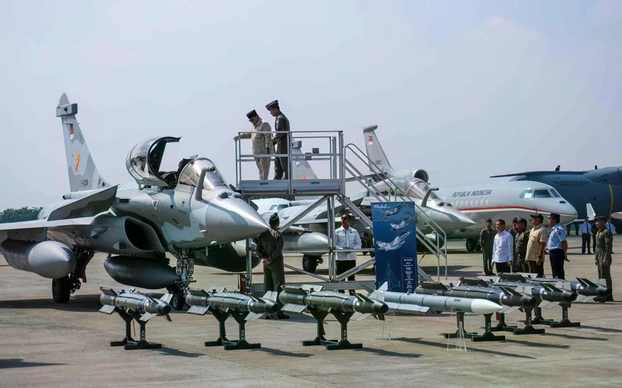 Indonesia tăng cường sức mạnh hải quân bằng tên lửa BrahMos - Ảnh 2.