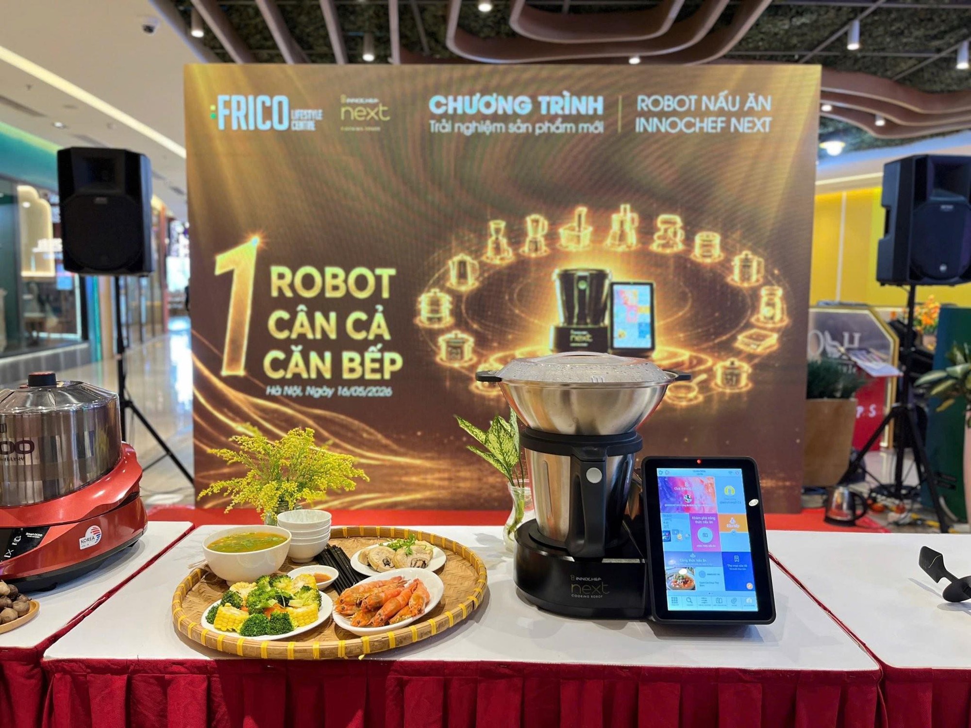 Sự kiện trải nghiệm robot nấu ăn INNOCHEF NEXT “1 robot cân cả căn bếp” - Ảnh 1. Sự kiện trải nghiệm robot nấu ăn INNOCHEF NEXT “1 robot cân cả căn bếp” - Ảnh 1.