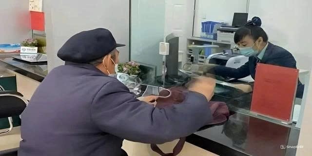 Phát hiện lừa đảo qua điện thọai tại VietinBank , Công an Hà Nội vào cuộc điều tra - Ảnh 1.