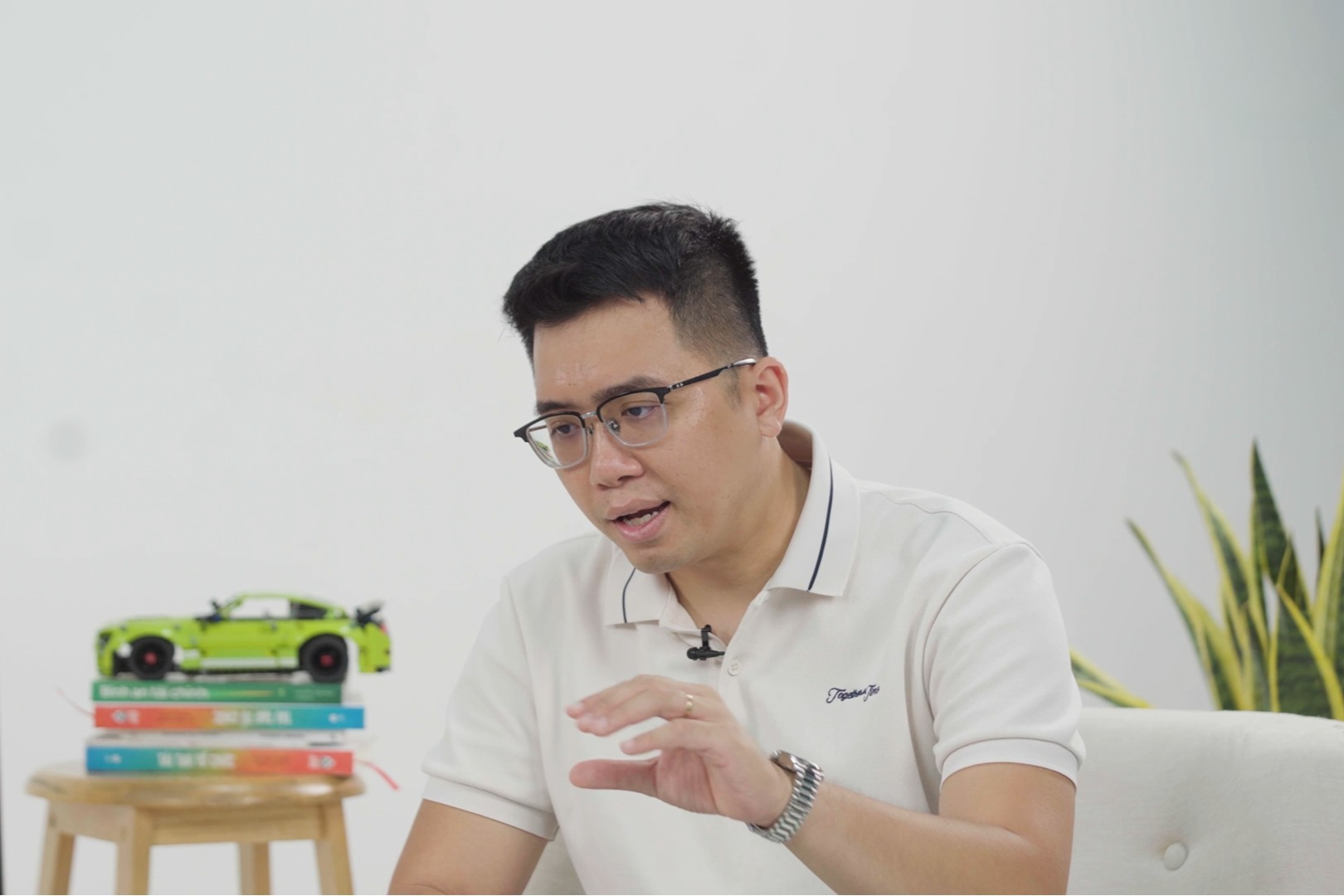 Đánh giá VinFast VF 8 2026: Bước đi đột phá hay màn "quay xe"?- Ảnh 2. Đánh giá VinFast VF 8 2026: Bước đi đột phá hay màn "quay xe"?- Ảnh 2.