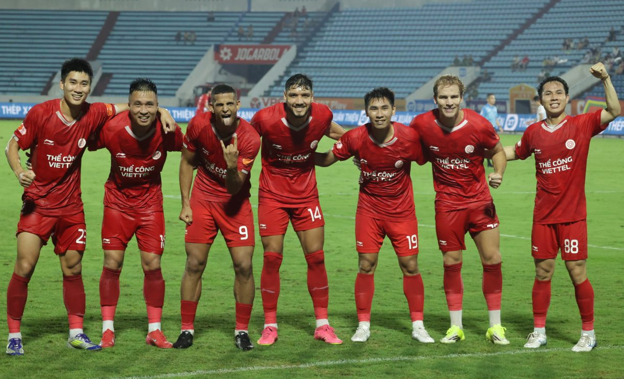 Hàng loạt trụ cột bị "treo giò" ở vòng 24 V-League - Ảnh 2.