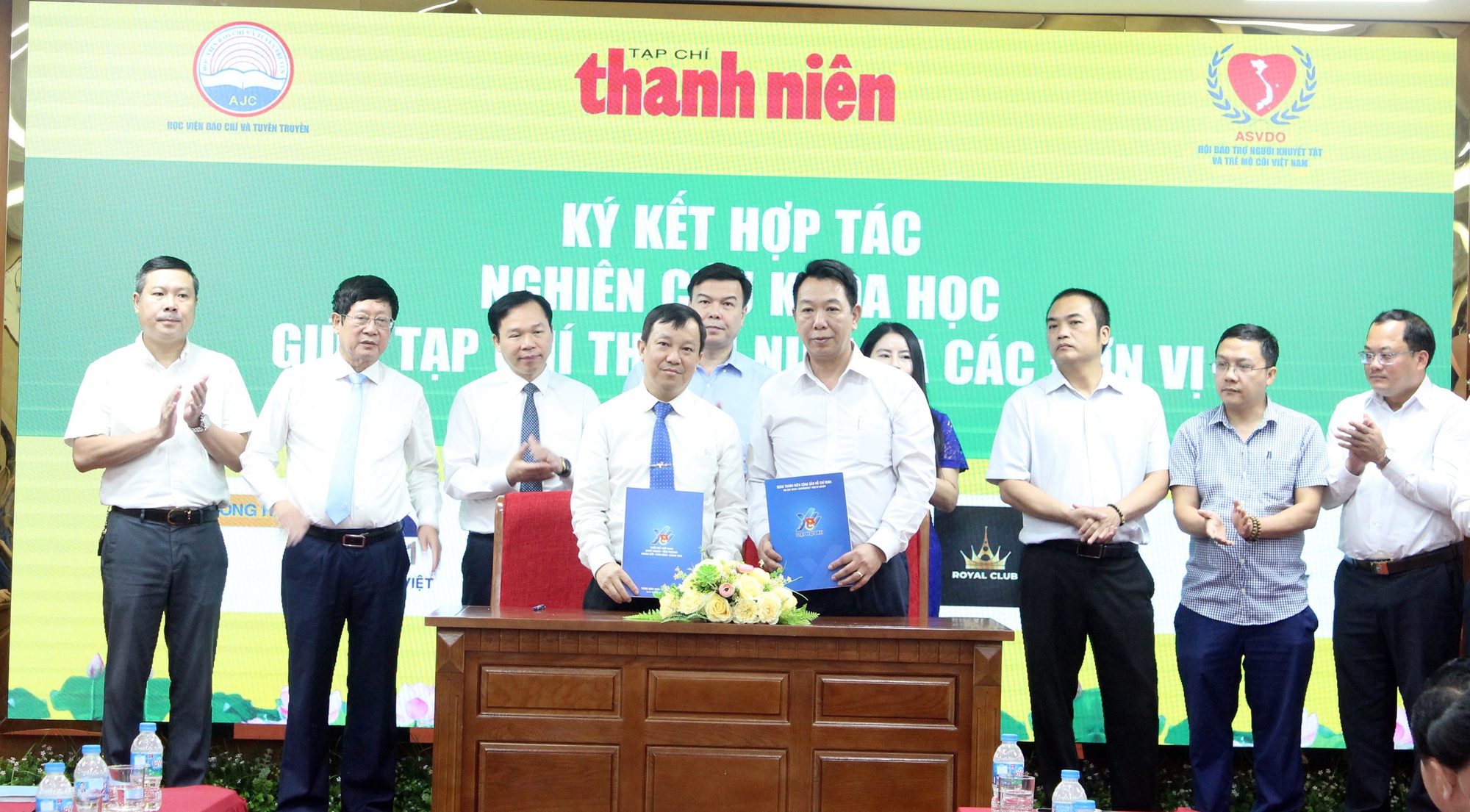 Ph&aacute;t động cuộc thi viết Vượt l&ecirc;n số phận lần thứ IX tại H&agrave; Nội năm 2026 - Ảnh 14.