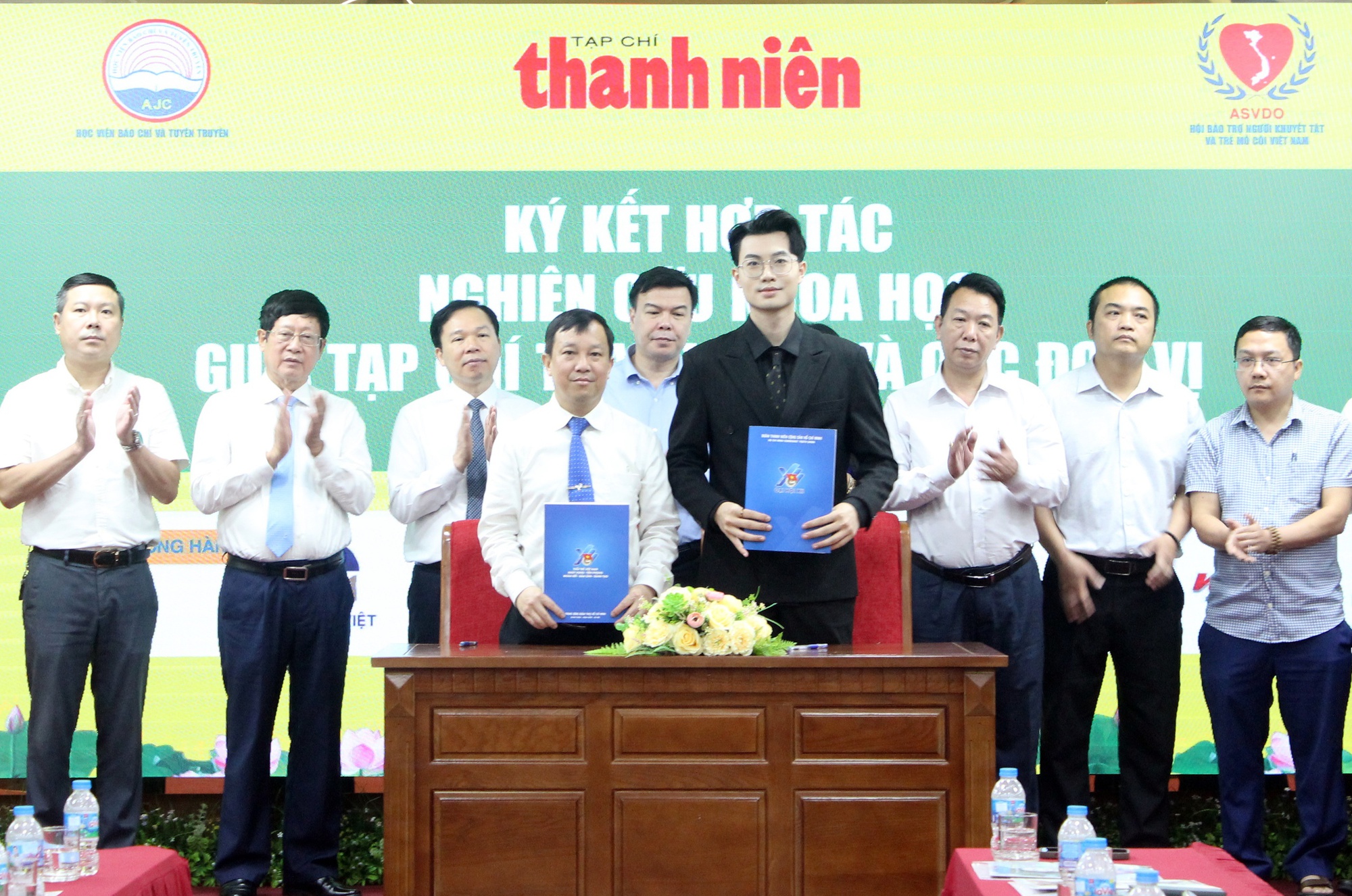 Ph&aacute;t động cuộc thi viết Vượt l&ecirc;n số phận lần thứ IX tại H&agrave; Nội năm 2026 - Ảnh 15.