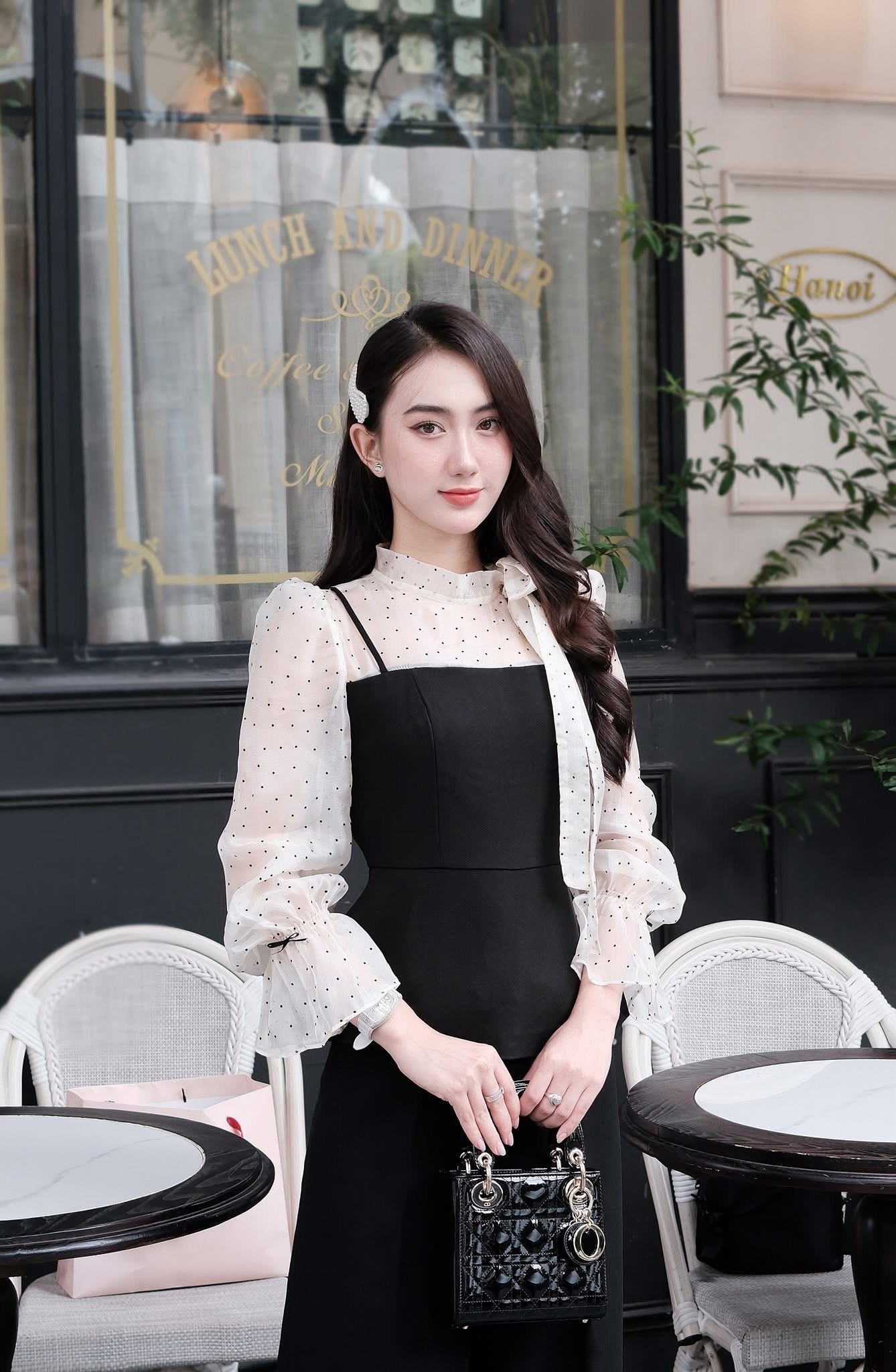 "Nữ thần mặt mộc" Lê Trần Thanh Tâm là thủ khoa Sân Khấu điện ảnh Hà Nội - Ảnh 2. "Nữ thần mặt mộc" Lê Trần Thanh Tâm là thủ khoa Sân Khấu điện ảnh Hà Nội - Ảnh 2.