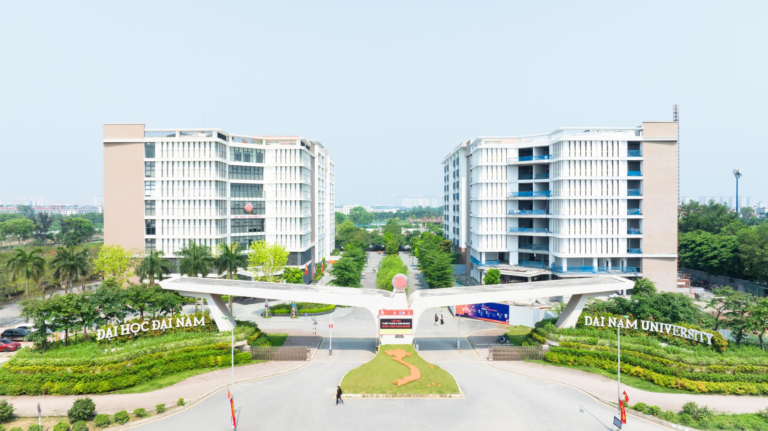 Hội thảo: “Kiến tạo trường đại học hạnh phúc tại Việt Nam: Từ tầm nhìn đến hành động” đang diễn ra hôm nay - Ảnh 1.