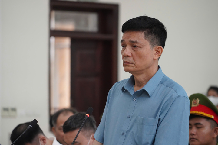 Cựu Cục trưởng Cục An to&agrave;n thực phẩm nhận hối lộ được đề nghị giảm &aacute;n ph&uacute;c thẩm - Ảnh 1.