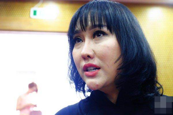 Nữ nghệ sĩ l&agrave; Ph&oacute; viện trưởng l&ecirc;n tiếng vụ Long Nhật bị bắt: "T&ocirc;i kh&ocirc;ng o&aacute;n tr&aacute;ch, chỉ thấy buồn" - Ảnh 1.