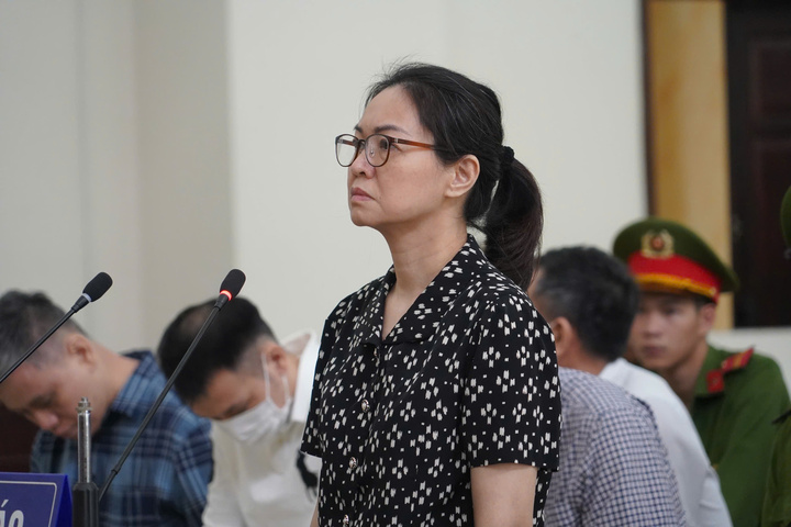 Cựu Cục trưởng Cục An to&agrave;n thực phẩm nhận hối lộ được đề nghị giảm &aacute;n ph&uacute;c thẩm - Ảnh 2.