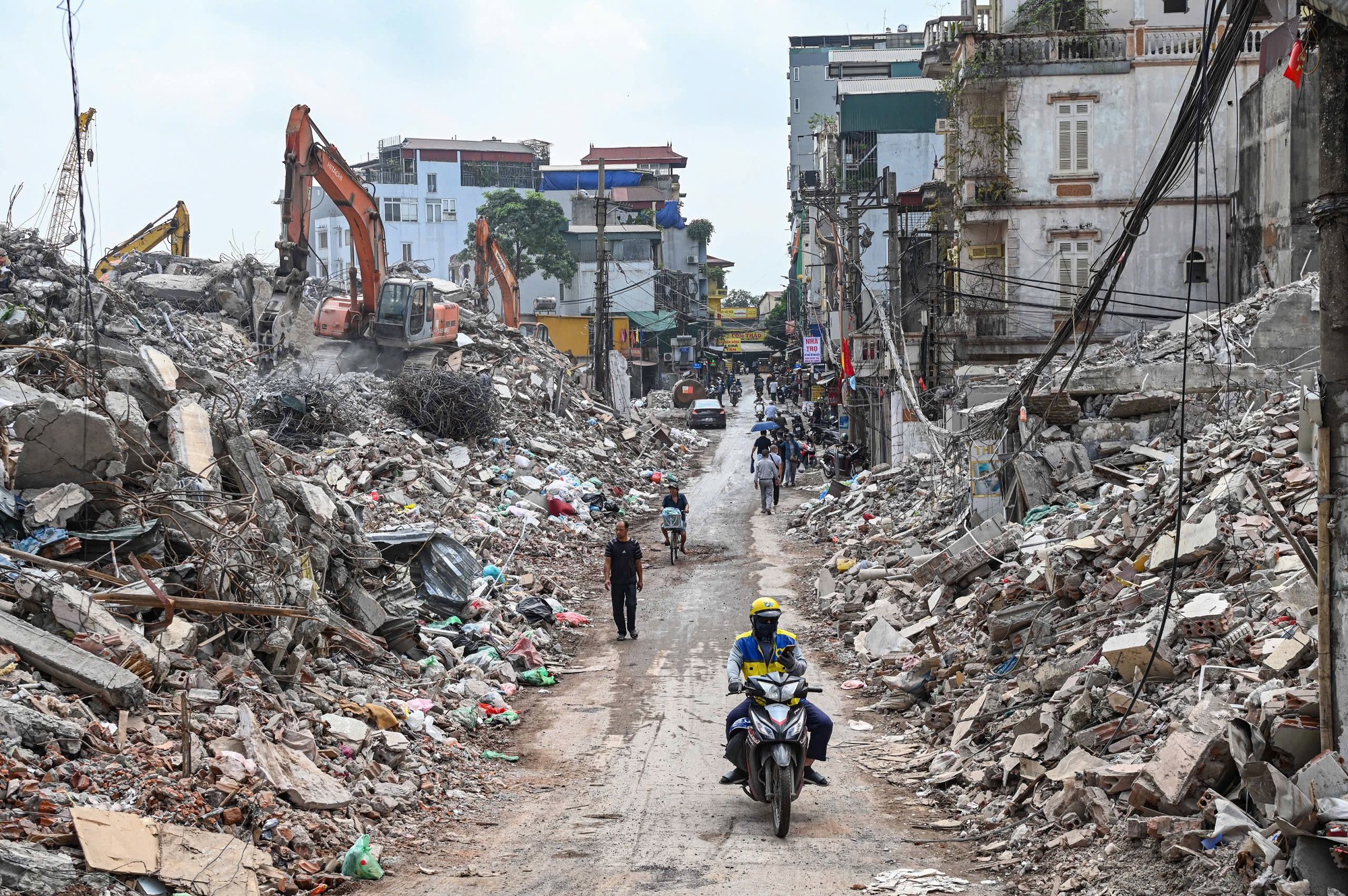 7 dự &aacute;n x&acirc;y cầu qua s&ocirc;ng Hồng: Mở rộng kết nối li&ecirc;n kết v&ugrave;ng thủ đ&ocirc; - Ảnh 1.