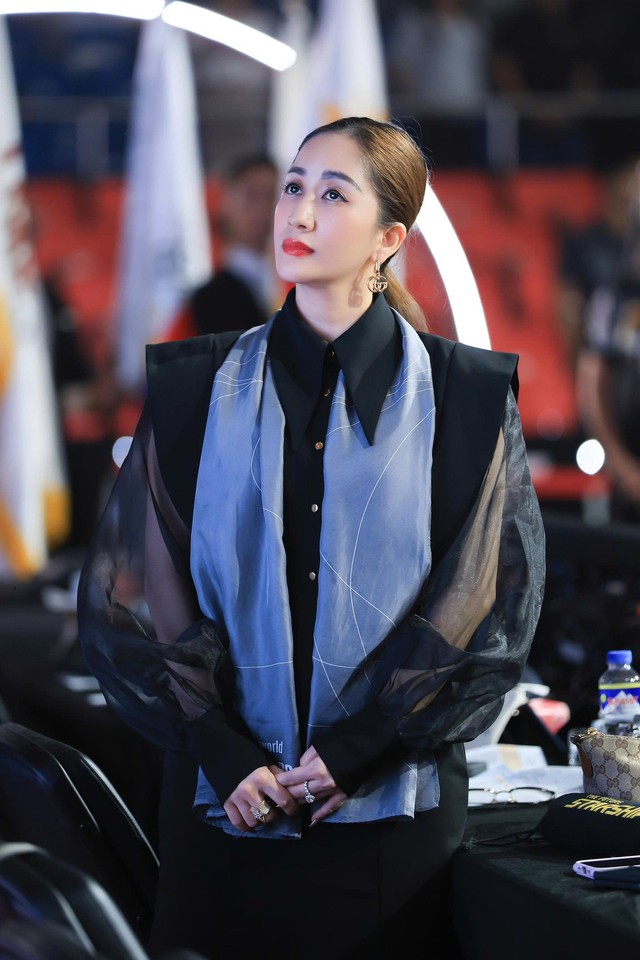 Nữ viện trưởng l&agrave; nghệ sĩ bật kh&oacute;c: "C&oacute; l&uacute;c t&ocirc;i muốn gục ng&atilde; v&agrave; muốn từ bỏ tất cả" - Ảnh 1.