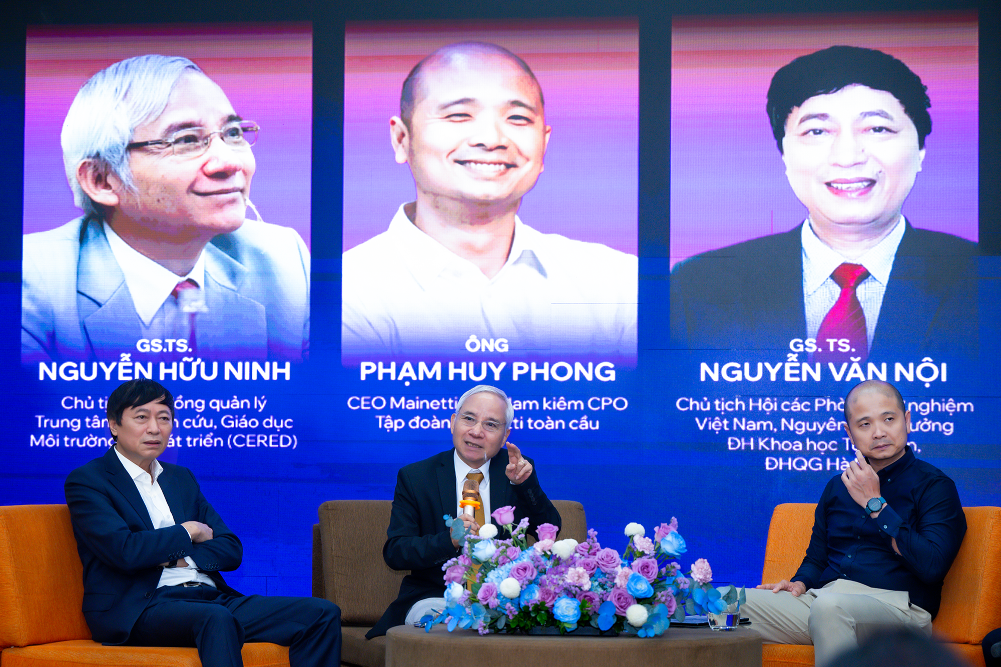 TS Lê Mai Lan: Mô hình mà VinUni đang theo đuổi là xây dựng một “đại học kiến tạo tự hào” - Ảnh 3.