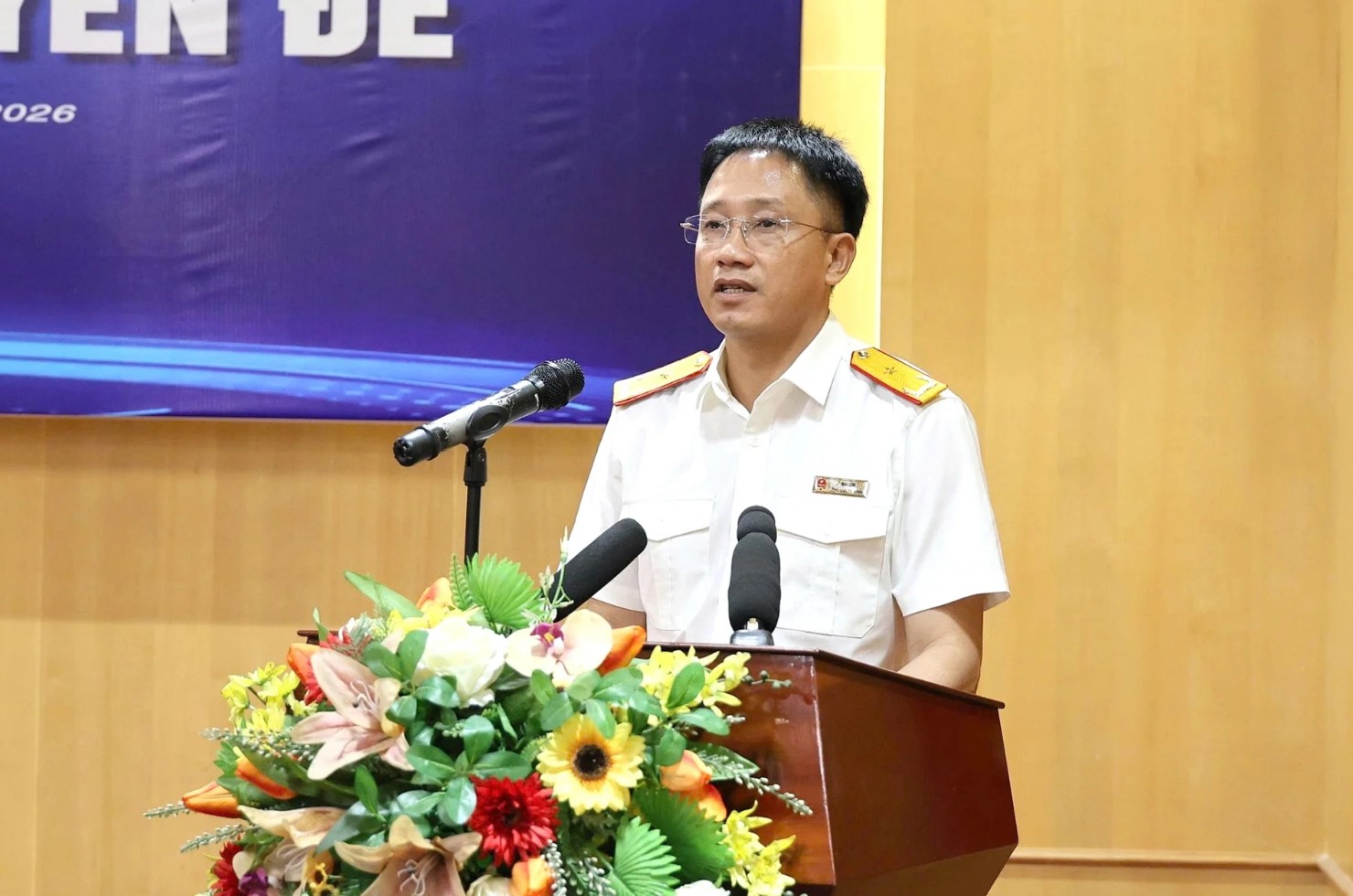 Cục Thuế: Sẽ cho ph&eacute;p nộp thuế tr&ecirc;n đường ra s&acirc;n bay hoặc tại cửa khẩu để được xuất cảnh - Ảnh 1.