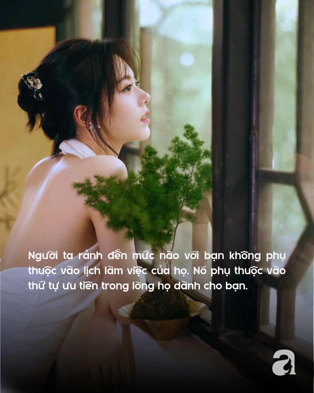 Nhận diện t&igrave;nh cảm qua c&acirc;u hỏi anh đang l&agrave;m g&igrave; đấy? - Ảnh 1.