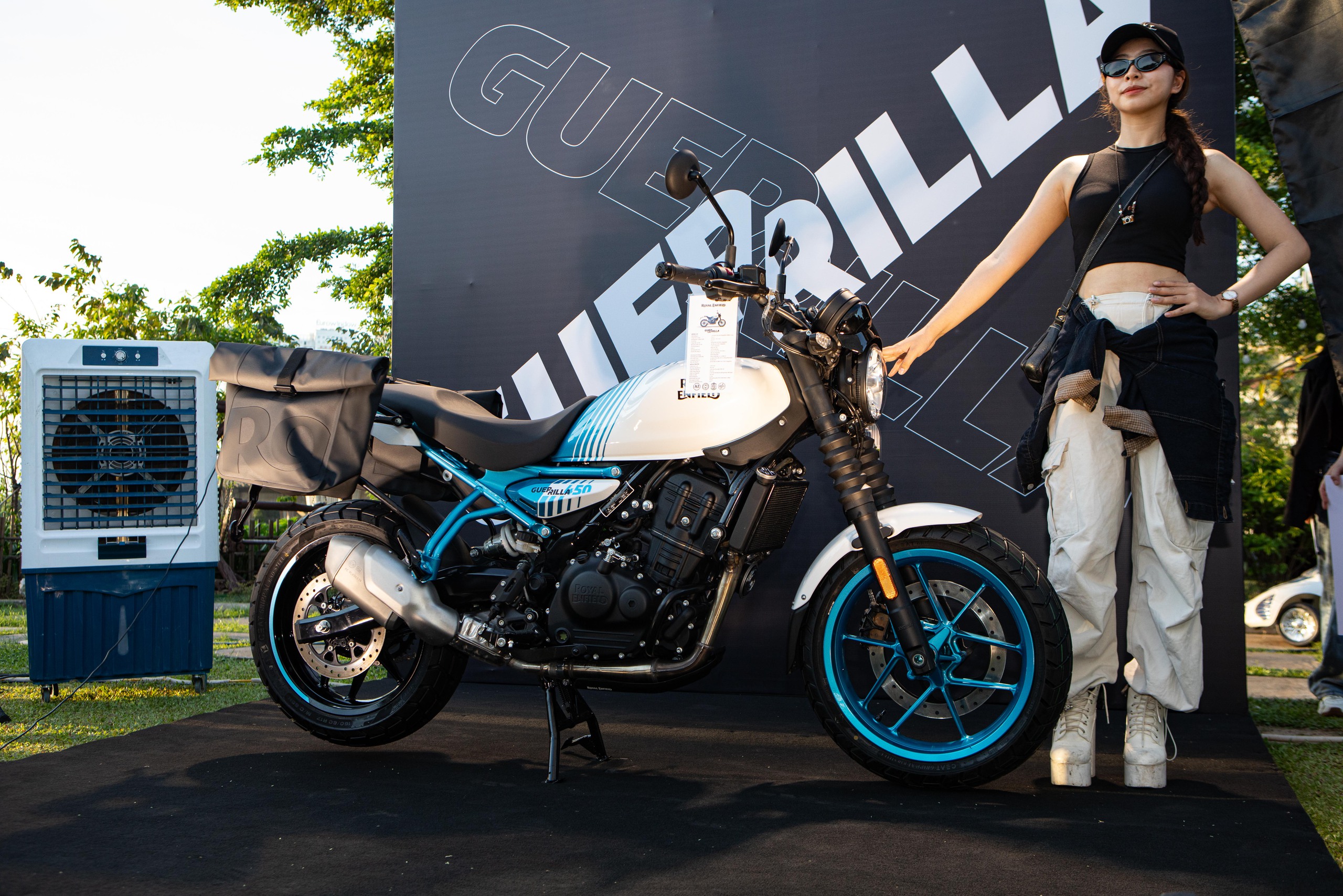 Royal Enfield ra mắt cùng lúc 5 mẫu xe tại Việt Nam: Giá bán thế nào, có gì đặc biệt? - Ảnh 5.