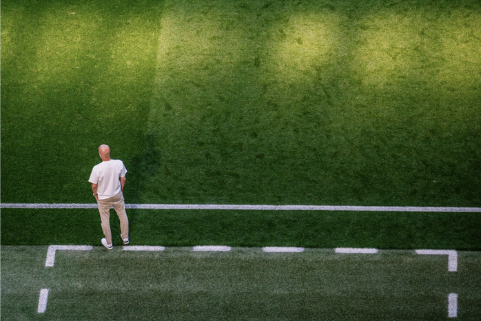 Nước mắt ng&agrave;y chia tay Man City của Pep Guardiola - Ảnh 9.