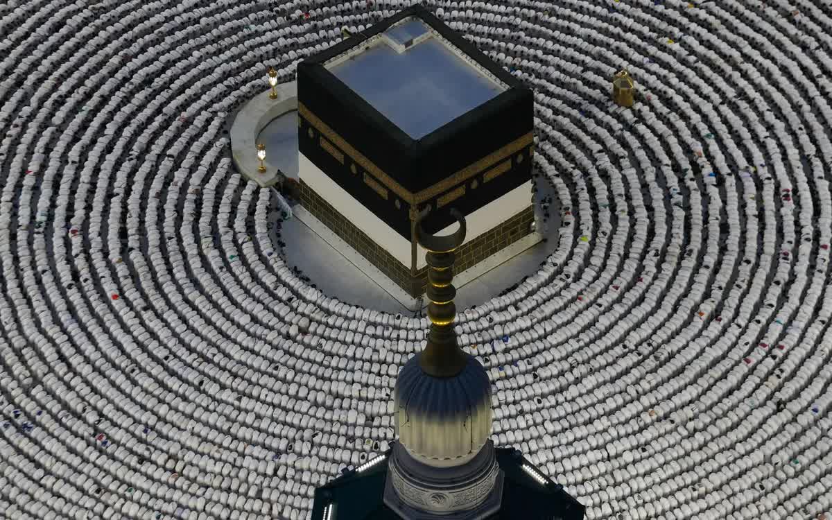 Saudi Arabia triển khai ph&ograve;ng kh&ocirc;ng bảo vệ th&aacute;nh địa Mecca - Ảnh 1.