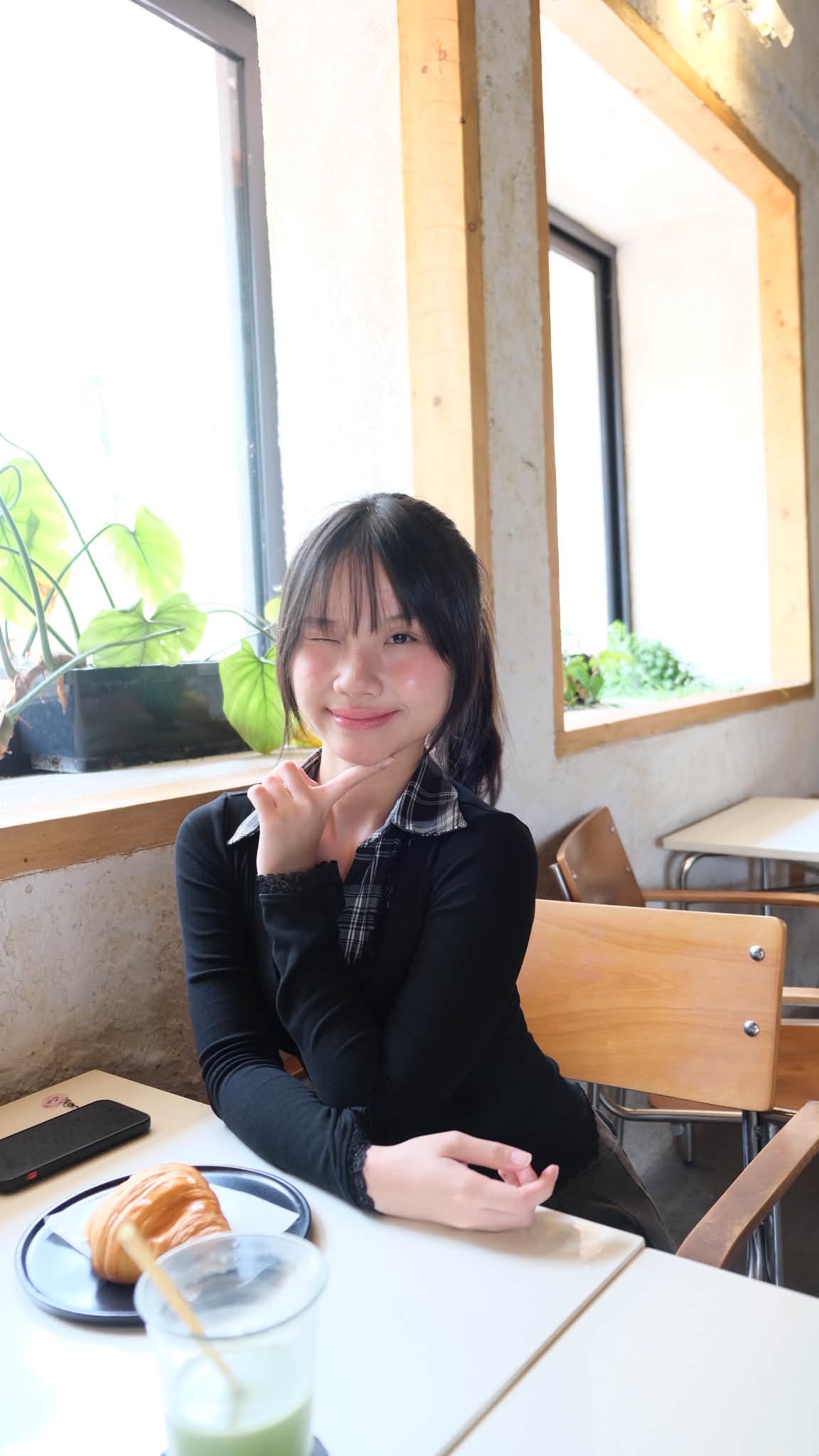 Con gái ca sĩ Thu Phượng năng nổ tiếp sức mùa thi - Ảnh 4. Con gái ca sĩ Thu Phượng năng nổ tiếp sức mùa thi - Ảnh 4.