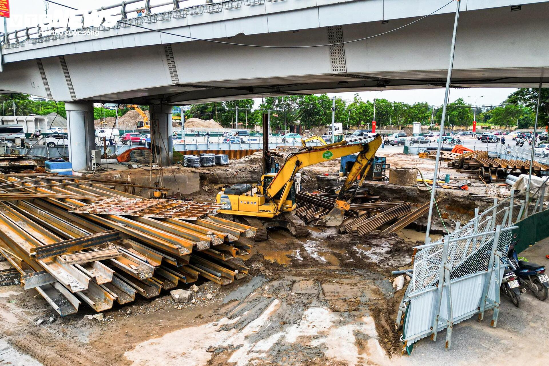 Hầm chui Cổ Linh 750 tỷ đồng sắp ho&agrave;n th&agrave;nh g&oacute;p phần giảm &ugrave;n tắc giao th&ocirc;ng H&agrave; Nội - Ảnh 6.