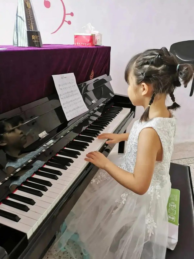 Bố v&agrave; 3 điều quan trọng gi&uacute;p con c&aacute;i ưu t&uacute; hơn trong năm 2026 - Ảnh 1.