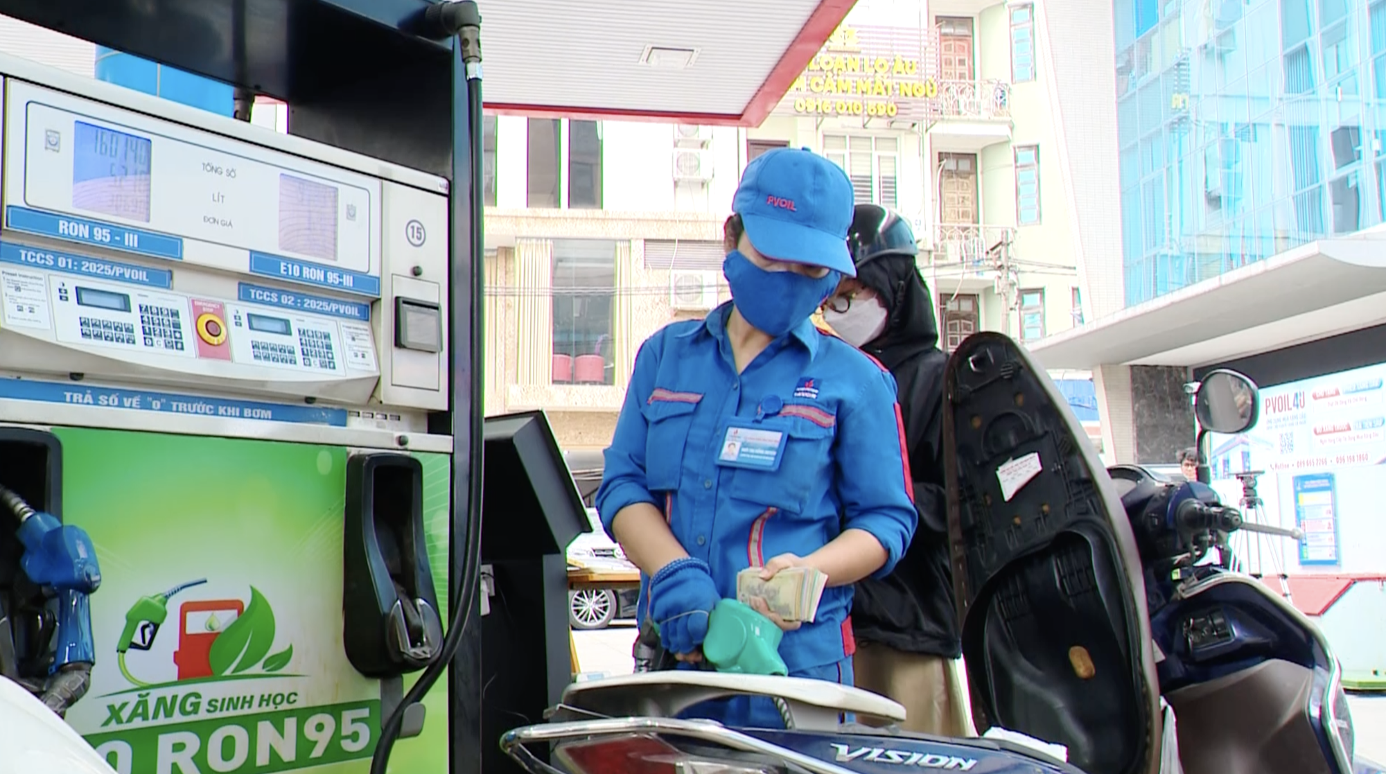 Bộ Công Thương: Chưa nhận được khiếu nại chính thức về chất lượng xăng E10 - Ảnh 1.