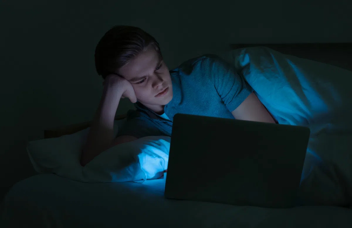 Ngủ nhiều hay ngủ ít gây tăng đường huyết? Đáp án khiến nhiều người giật mình - Ảnh 2. Ngủ nhiều hay ngủ ít gây tăng đường huyết? Đáp án khiến nhiều người giật mình - Ảnh 2.