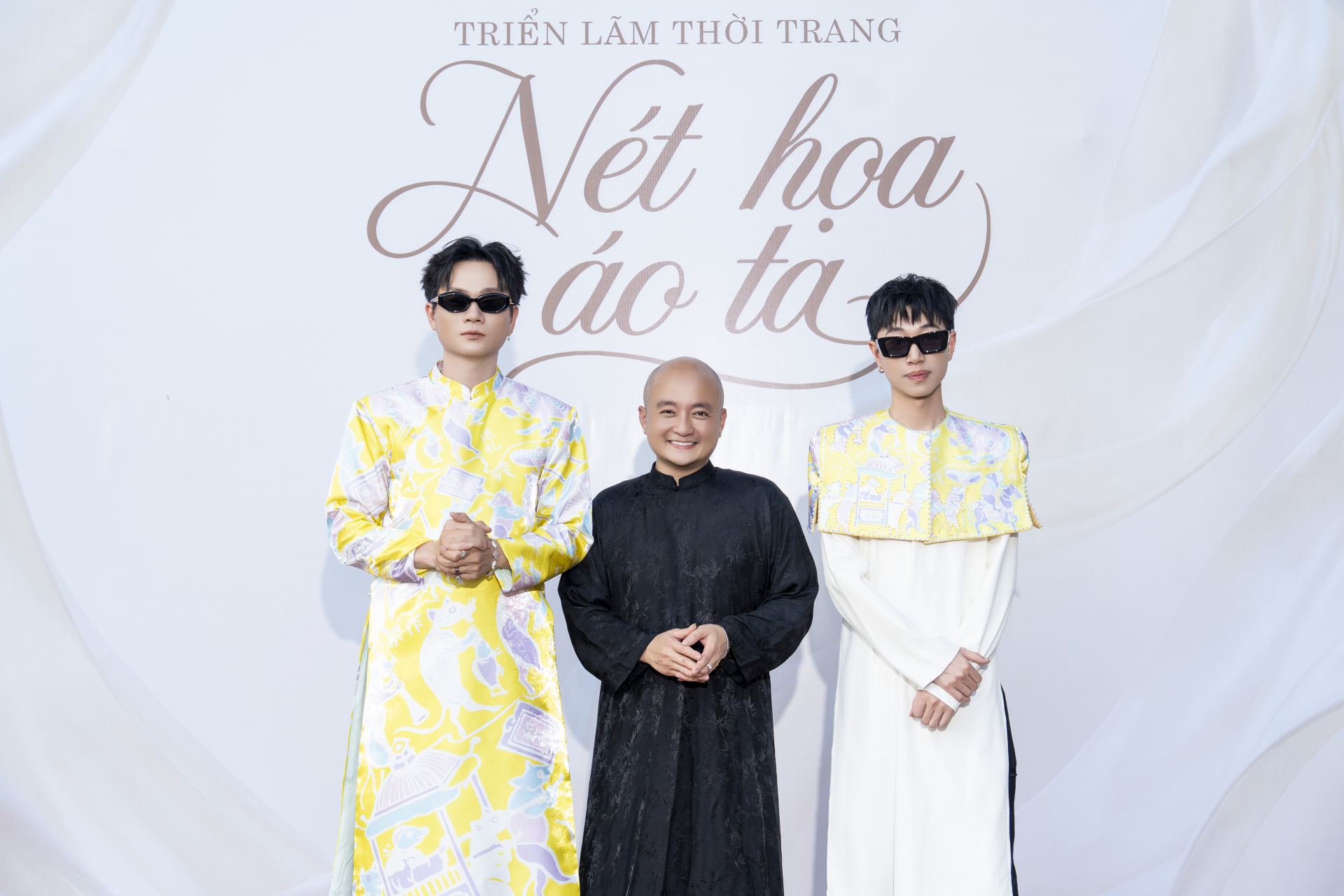 Triển l&atilde;m &ldquo;N&eacute;t họa &aacute;o ta&rdquo; của NTK Cao Minh Tiến quy tụ nhiều nghệ sĩ Việt đ&igrave;nh đ&aacute;m - Ảnh 7.