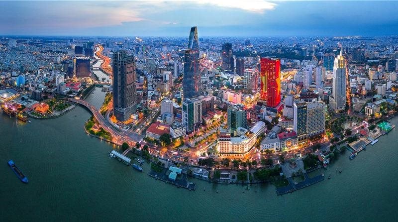 Truyền th&ocirc;ng Th&aacute;i Lan: "Việt Nam l&agrave; 'ng&ocirc;i sao đang l&ecirc;n' của khu vực Đ&ocirc;ng Nam &Aacute;" - Ảnh 1.