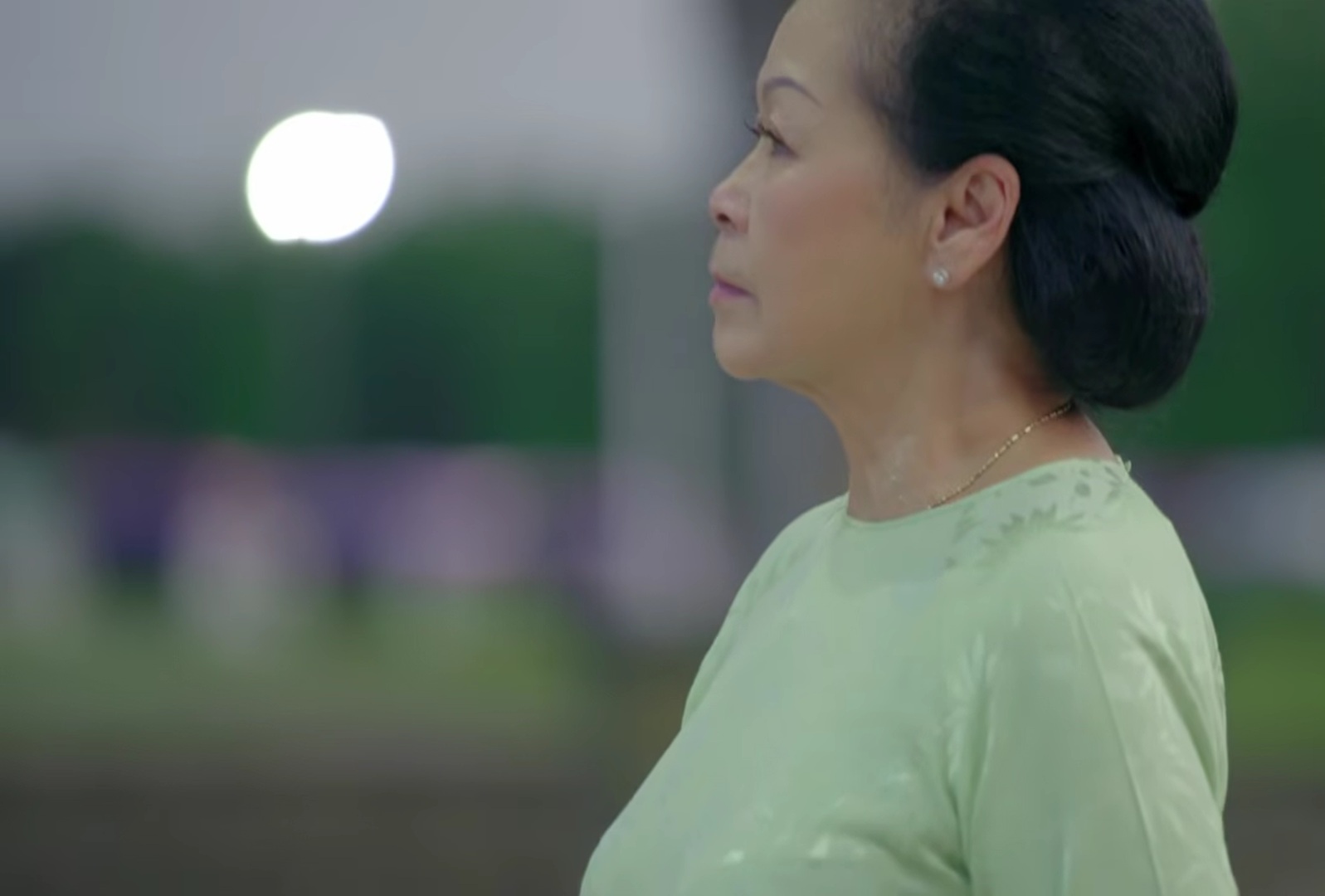 Kh&aacute;nh Ly đi t&igrave;m người y&ecirc;u mất t&iacute;ch: "T&ocirc;i đ&atilde; sống với hi vọng được gặp lại anh trong suốt 15 năm" - Ảnh 1.