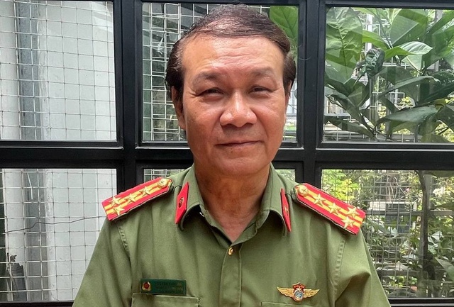Cuộc sống "tam đại đồng đường" của nam Đại t&aacute; l&agrave; NSND trong căn nh&agrave; 5 tầng 41m2 ở phố Kim Ngưu - Ảnh 1.