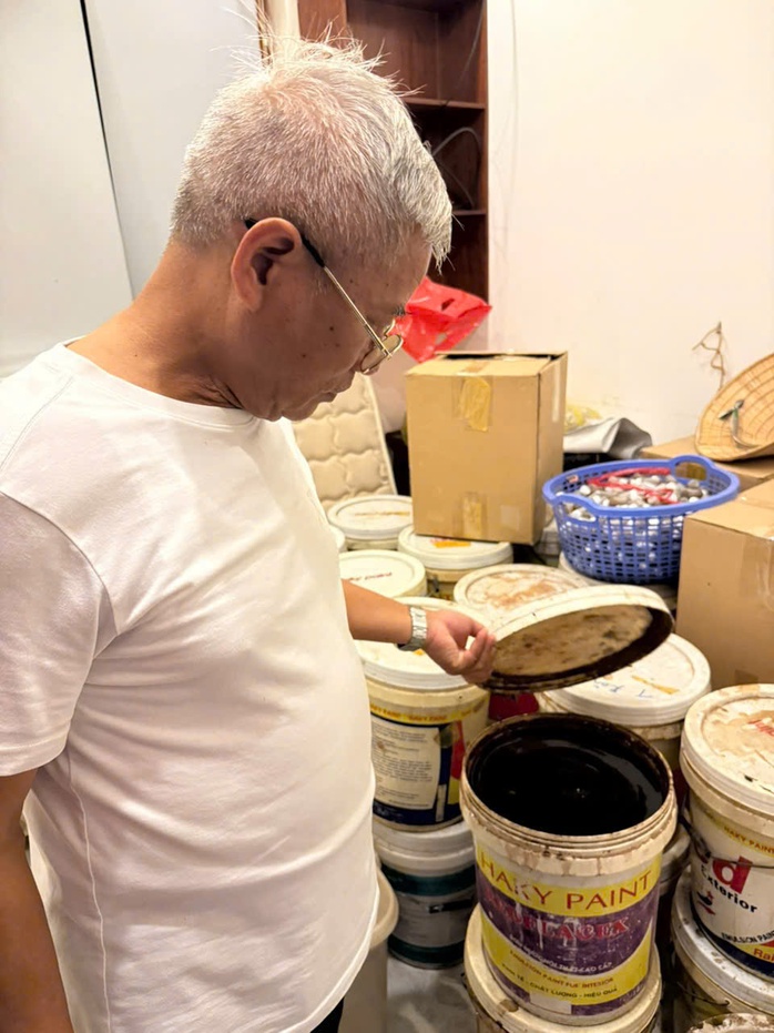 Công an TPHCM bắt ông chủ nhà thuốc Đông y Bảo Thanh Đường - Ảnh 2.