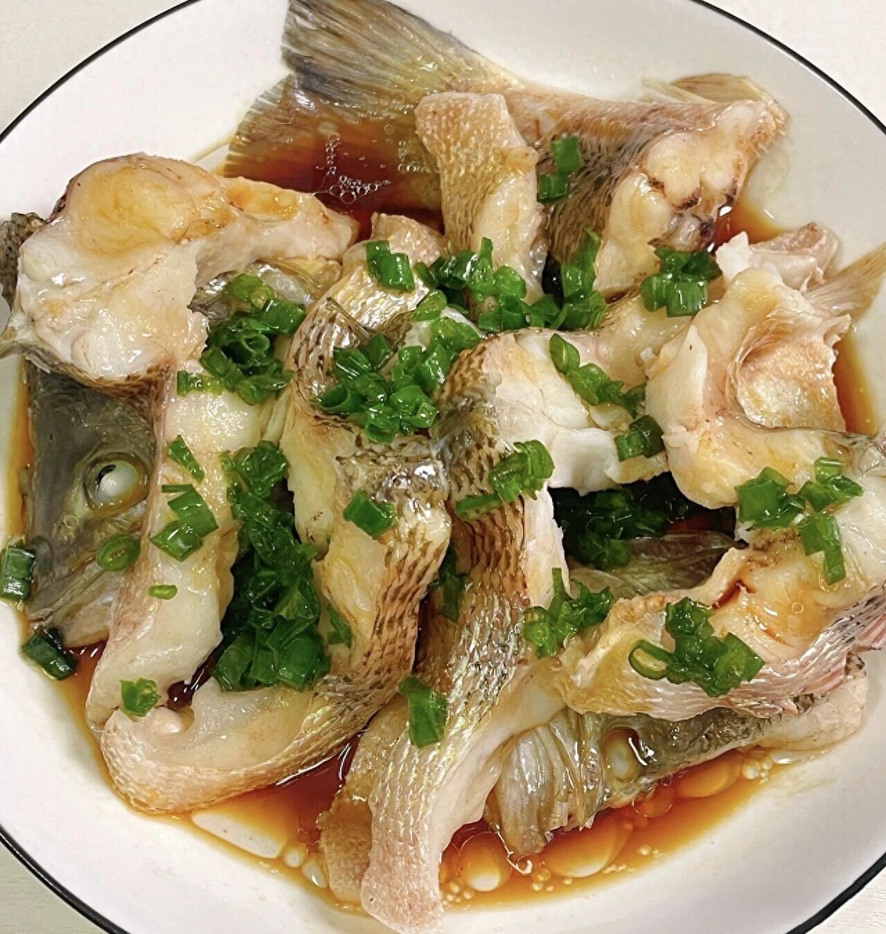 Mạch máu khoẻ quyết định tuổi thọ: 4 món ngon nên ăn trong mùa hè giúp làm sạch mạch máu, trong đó có 1 món hấp- Ảnh 1.