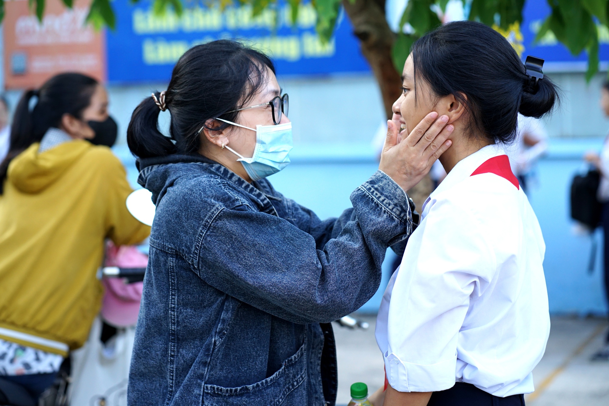 3 điều phụ huynh EQ cao n&ecirc;n chuẩn bị khi đưa con đi thi lớp 10 - Ảnh 1.