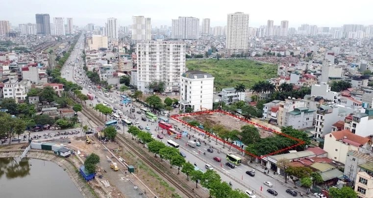 Hà Nội chấp thuận chuyển đổi 3.647 m2 đất đường Giải Phóng: Sắp có thêm 340 căn hộ bung ra thị trường - Ảnh 2.