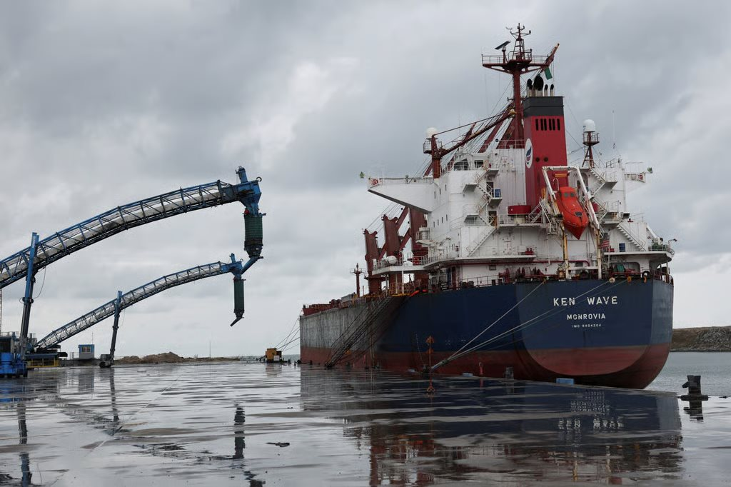 Trung Quốc hỗ trợ x&acirc;y dựng nh&agrave; m&aacute;y lọc dầu lớn nhất ch&acirc;u Phi tại Nigeria - Ảnh 3.