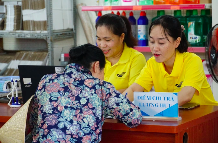 Bổ sung một nh&oacute;m đối tượng được hưởng ch&iacute;nh s&aacute;ch tăng lương hưu v&agrave; trợ cấp từ 1-7  - Ảnh 1.