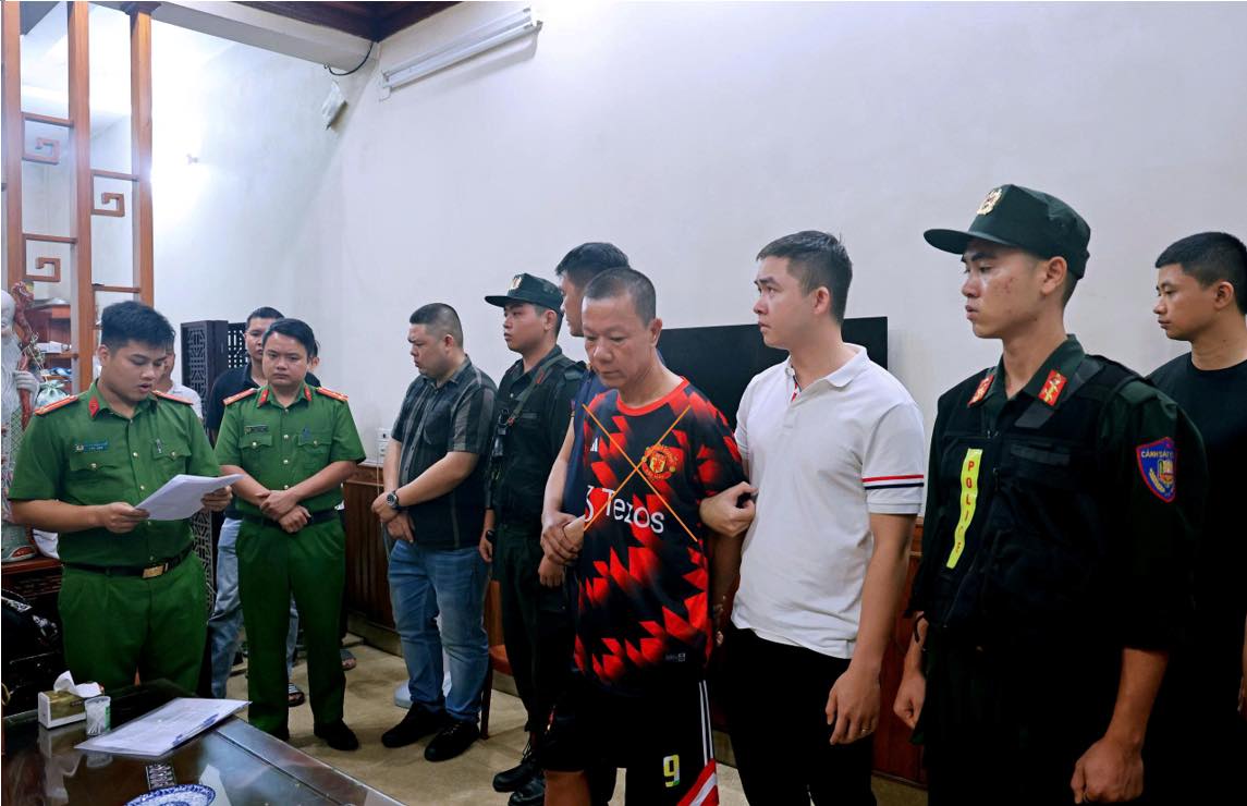 Bắt giữ Dũng kỷ trong đường d&acirc;y c&aacute; độ b&oacute;ng đ&aacute; 1 . 200 Tỉ tại Nam Định - Ảnh 1.