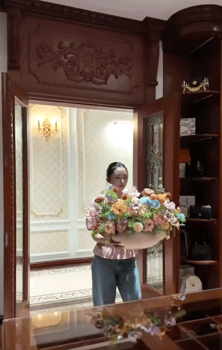 C&ocirc; g&aacute;i tỉnh lẻ th&agrave;nh n&agrave;ng d&acirc;u nh&agrave; vựa t&ocirc;m 10.000m2: Duy&ecirc;n từ d&atilde;y nh&agrave; trọ sinh vi&ecirc;n, y&ecirc;u ch&agrave;ng thiếu gia m&agrave; chẳng hề hay biết- Ảnh 1.