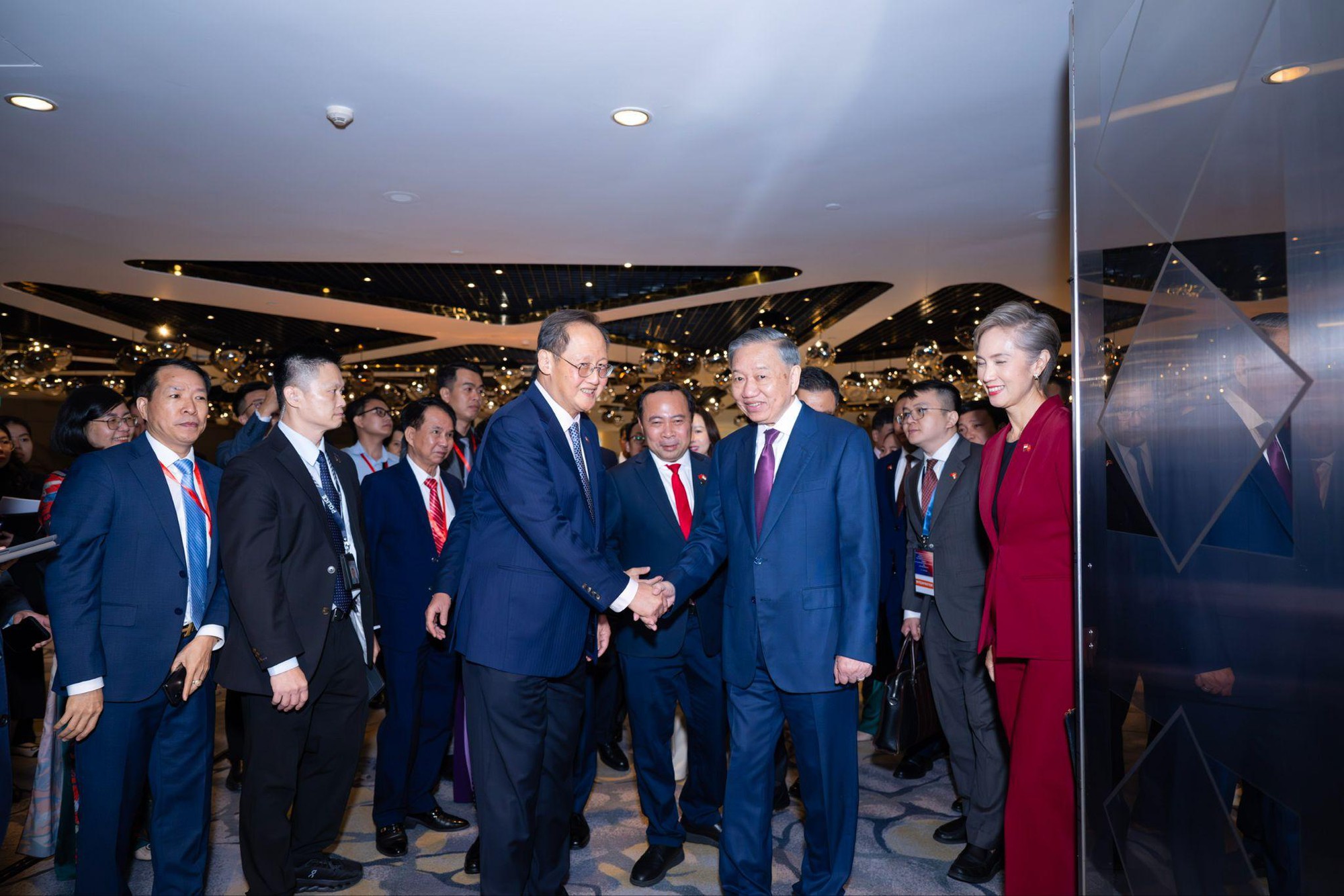 Đoàn Lãnh đạo cấp cao của Việt Nam và Singapore