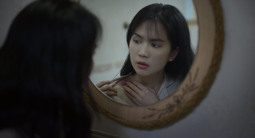 Phim của Ngọc Trinh không bán được vé nào trong ngày- Ảnh 4.