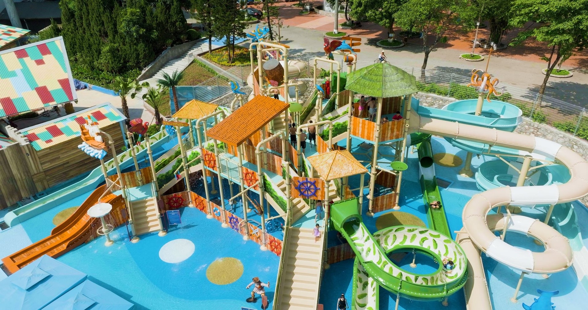 Vị đại gia 81 tuổi đem 500 tỷ gửi tiết kiệm, tiền l&atilde;i để chi thưởng cho c&aacute;c nh&agrave; khoa học Việt Nam: Sở hữu cơ ngơi h&agrave;ng ngh&igrave;n tỷ, x&acirc;y kh&aacute;ch sạn 4 sao tại H&agrave; Nội - Ảnh 5.