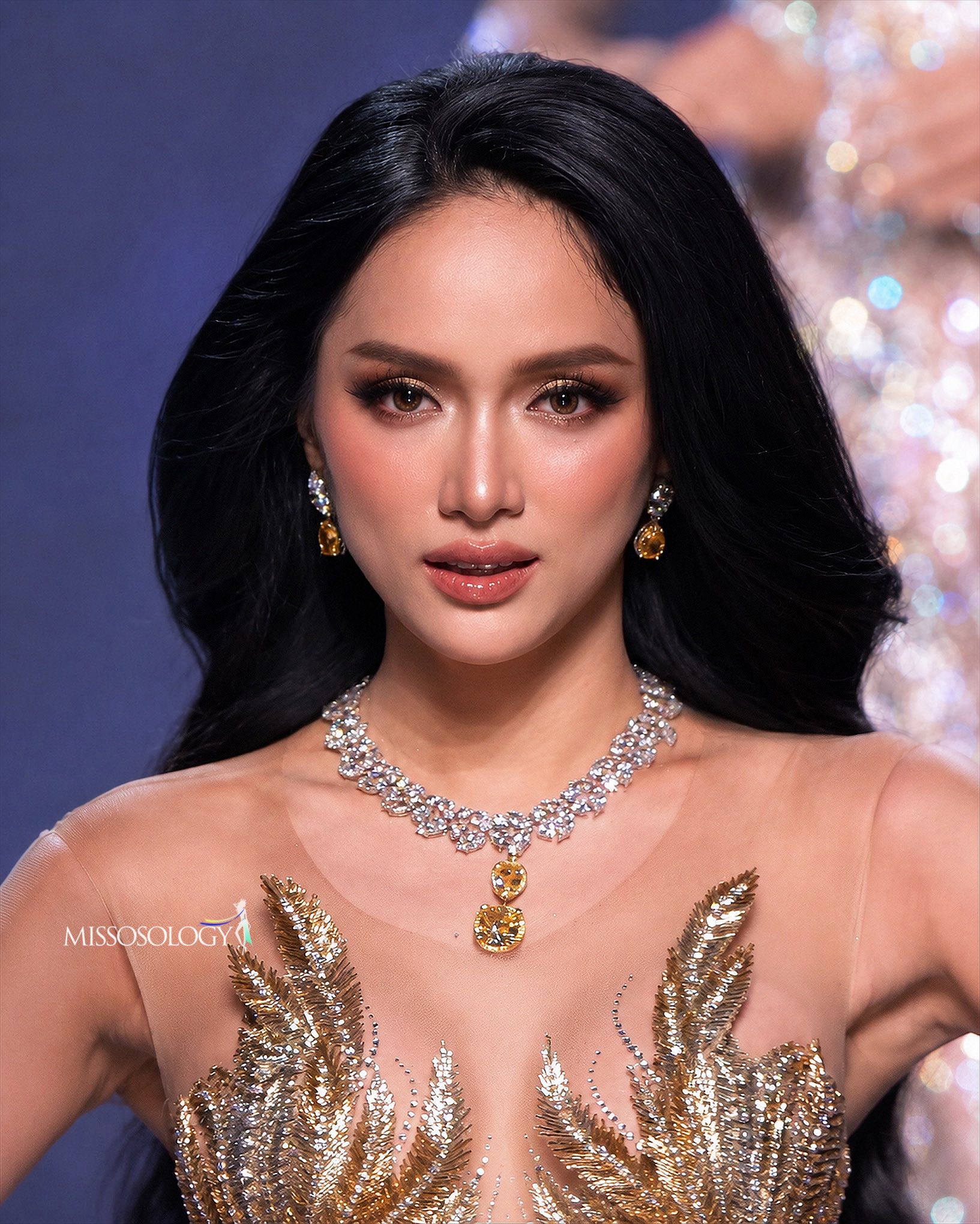 V&igrave; sao 5 tỷ đồng vẫn kh&ocirc;ng thể đưa Hương Giang đăng quang Miss Grand?- Ảnh 2.