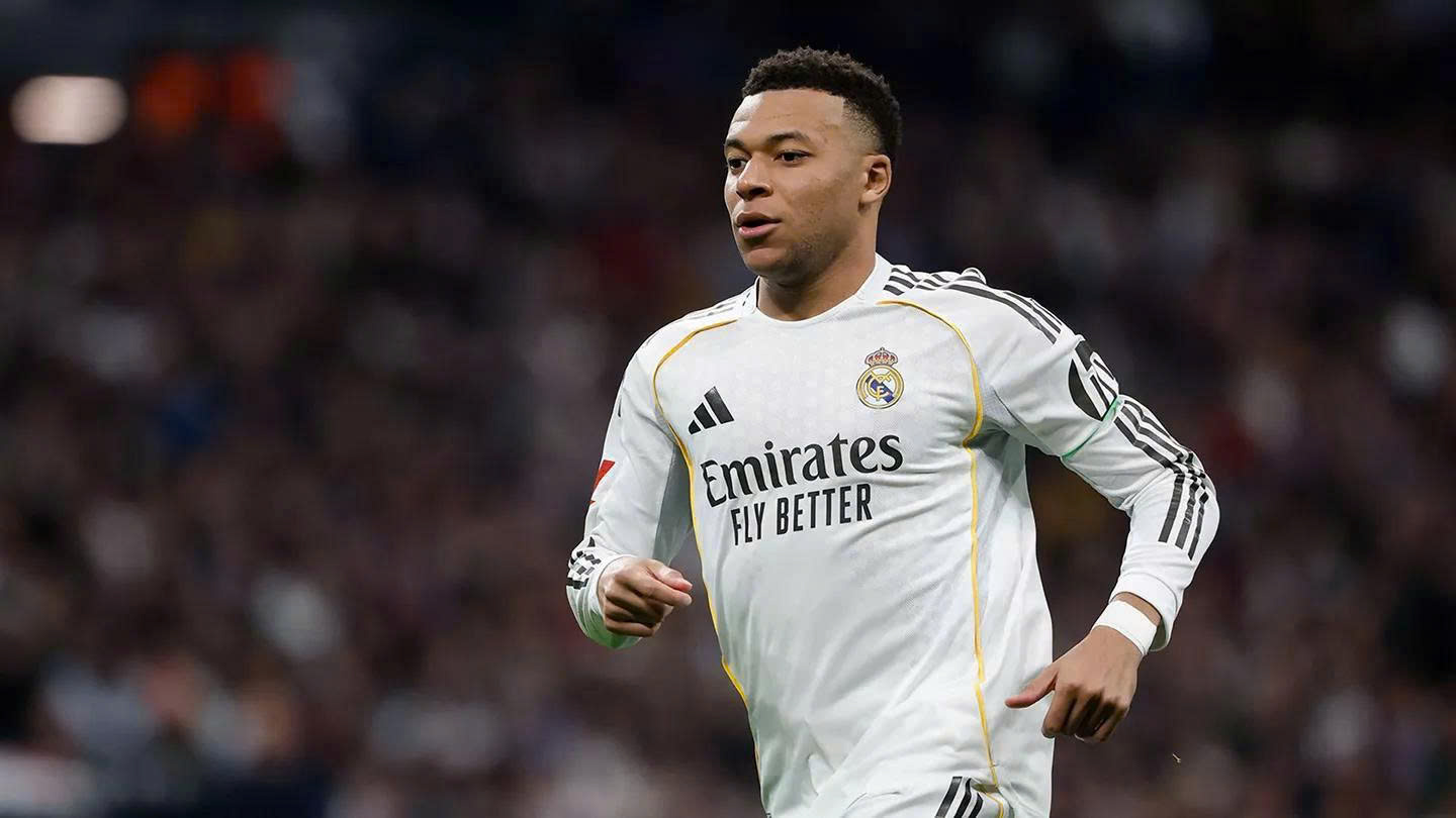 Arsenal v&agrave; Mbappe bị chế giễu, Paris hỗn loạn sau chung kết Champions League - Ảnh 3.