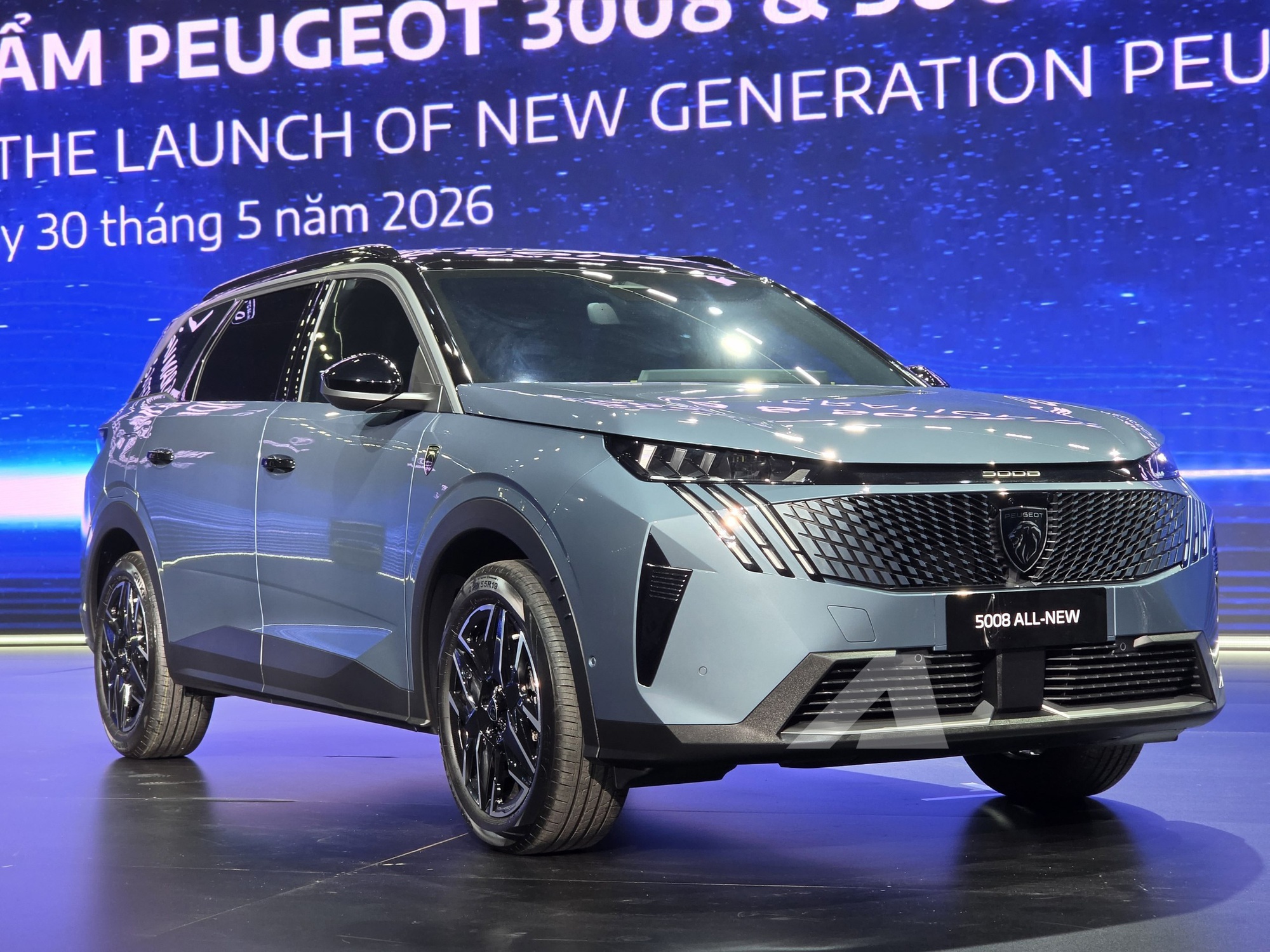 Peugeot 3008 và 5008 thế hệ mới ra mắt Việt Nam: Giá từ 1,279 tỷ, màn hình 21 inch, công nghệ ngập tràn, phả hơi nóng lên CR-V, Santa Fe- Ảnh 4. Peugeot 3008 và 5008 thế hệ mới ra mắt Việt Nam: Giá từ 1,279 tỷ, màn hình 21 inch, công nghệ ngập tràn, phả hơi nóng lên CR-V, Santa Fe- Ảnh 4.