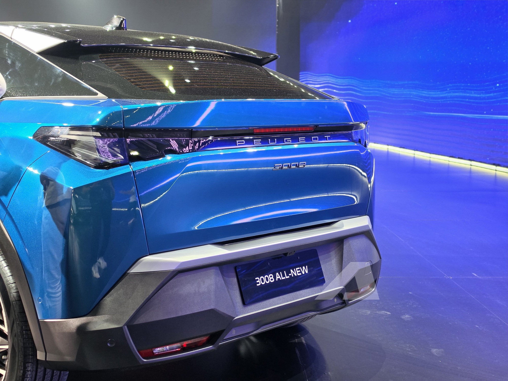 Peugeot 3008 và 5008 thế hệ mới ra mắt Việt Nam: Giá từ 1,279 tỷ, màn hình 21 inch, công nghệ ngập tràn, phả hơi nóng lên CR-V, Santa Fe- Ảnh 9. Peugeot 3008 và 5008 thế hệ mới ra mắt Việt Nam: Giá từ 1,279 tỷ, màn hình 21 inch, công nghệ ngập tràn, phả hơi nóng lên CR-V, Santa Fe- Ảnh 9.